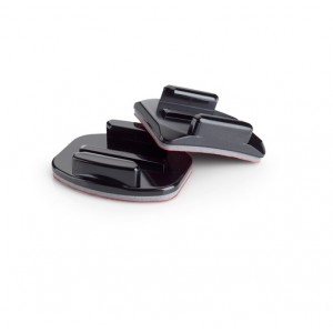 Flat adhesive mounts
